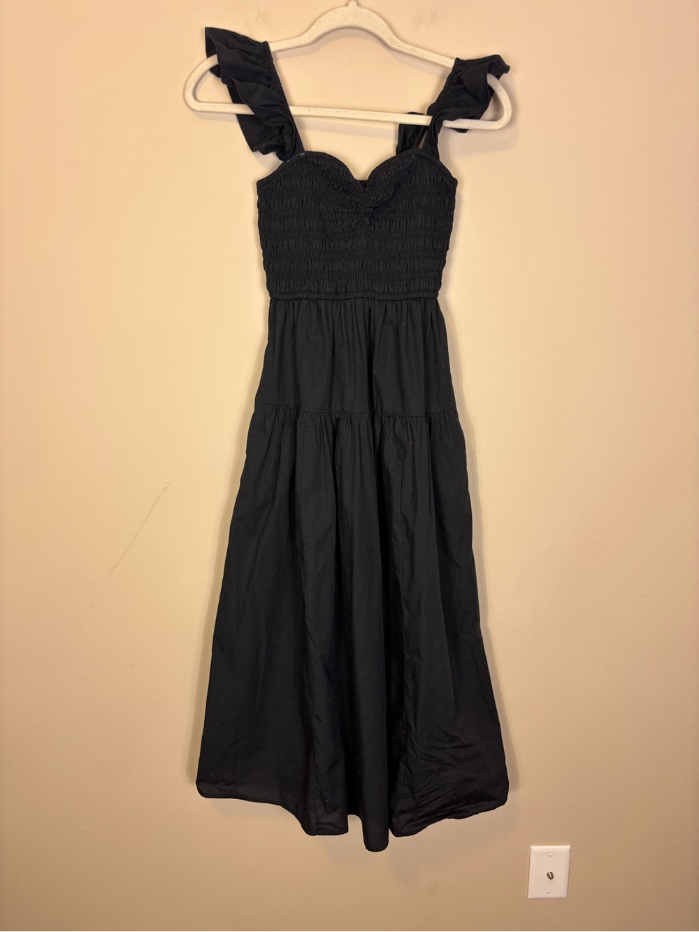 Abercrombie & Fitch Black Smocked Ruffle Strap Midi Dress Small